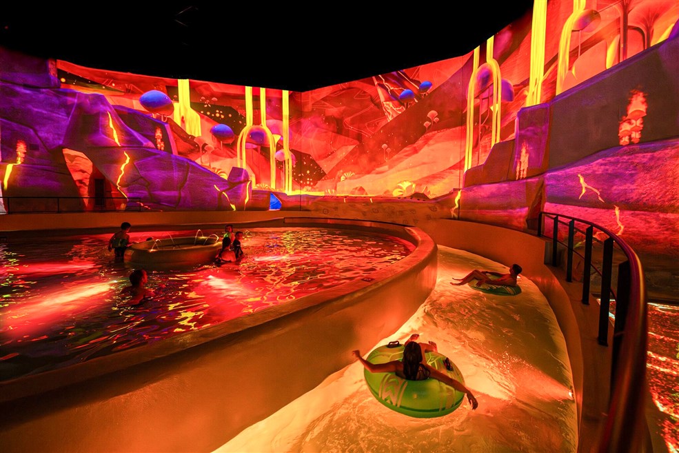 Futuroscope et Aquascope - L aventure insolite